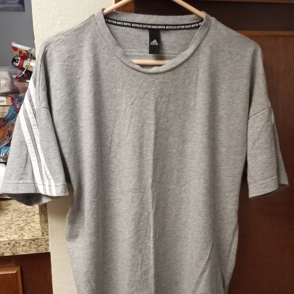 adidas sport tee shirt